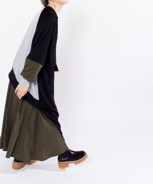 OSMOSIS(オズモーシス)の「配色切替ワンピース(ワンピース・レディース・ブラック/ライトグレー・ONE SIZE)」の6枚目の写真