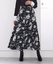 【25ss最終入荷/WEB限定】アソートガラエアリースカート103208