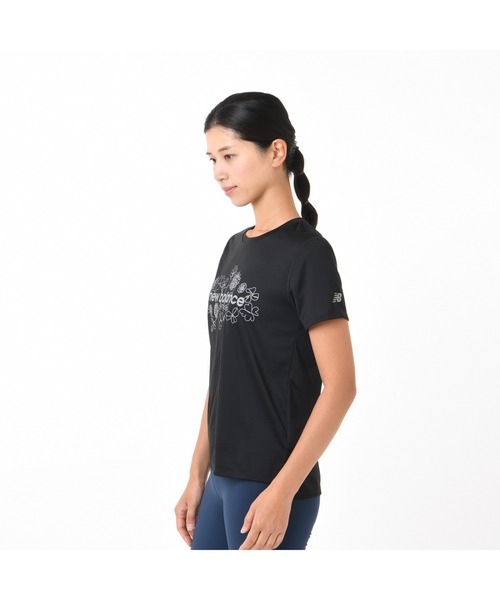 NEW BALANCE（ニューバランス）の「スペシャルエディションプリントショートスリーブTシャツ（Tシャツ/カットソー・レディース・ホワイト/ブラック/ライトブルー/ライトピンク・SMALL/MEDIUM/LARGE/X-LARGE）」の8枚目の写真