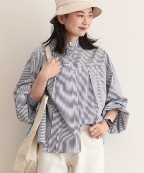 AMERICAN HOLIC(アメリカンホリック)の「イージーケア切替タックワイドシャツ(シャツ/ブラウス・レディース・マルチ/ネイビー系2/サックスブルー系3/グリーン系その他3/ブラック×ホワイト・M/L)」の3枚目の写真