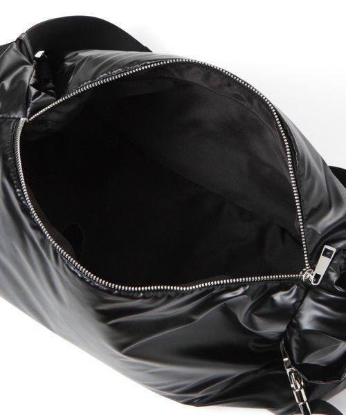 PAGEBOY（ページボーイ）の「バックルベルトショルダー（ショルダーバッグ・レディース・ブラック/シルバー/ブルー/ネイビー・FREE）」の15枚目の写真