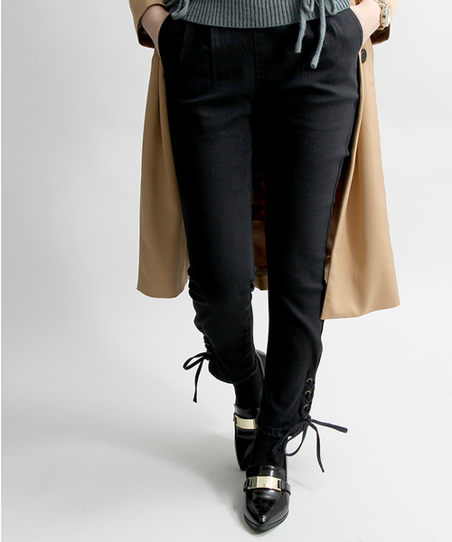 WEGO(ウィゴー)の「WEGO/サス付きテーパードパンツ(その他パンツ・レディース・インディゴブルー/ブラック/ブラック系その他・FREE)」の2枚目の写真