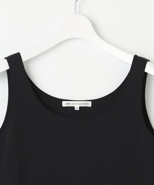 23区 L(ニジュウサンクオオキイサイズ)の「【洗える】ヘルシーインナー タンクトップ(Tシャツ/カットソー・レディース・ホワイト系/ライトグレー系/ブラック系・44/46/48)」の9枚目の写真
