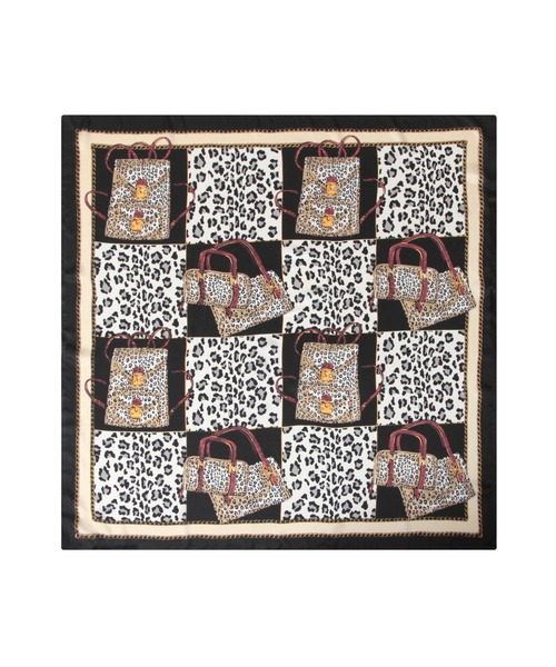 Julia Boutique(ジュリアブティック)の「90×90cmサイズ・ヴィンテージ風サテン生地スカーフ/100016(バンダナ/スカーフ・レディース・C/D/E/F/S/T/A/H/J/O/Q/K/L/M/N/B/G/I/P/R・ONE)」の18枚目の写真