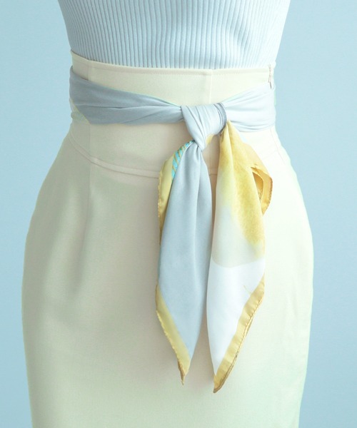 Julia Boutique(ジュリアブティック)の「90×90cmサイズ・ヴィンテージ風サテン生地スカーフ/100016(バンダナ/スカーフ・レディース・C/D/E/F/S/T/A/H/J/O/Q/K/L/M/N/B/G/I/P/R・ONE)」の21枚目の写真