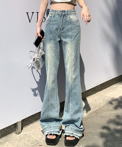 Twinkle;pm(トゥインクルピーエム)の「ハイウエストフリンジデニムパンツ(デニムパンツ・レディース・ライトブルー・SMALL/MEDIUM/LARGE)」の7枚目の写真