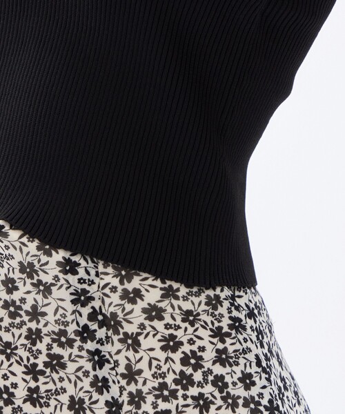 DEICY(デイシー)の「2wayバルーンスリーブニット(ニット/セーター・レディース・グリーン系その他/アイボリー/ブラック・FREE)」の11枚目の写真