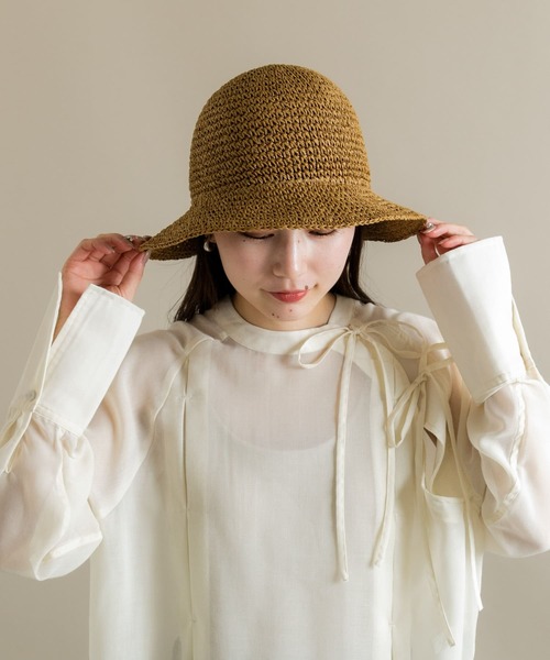 SMELLY(スメリー)の「ムジペーパーチューリップハット(ハット・レディース・ベージュ/アイボリー/ブラック・-)」の6枚目の写真