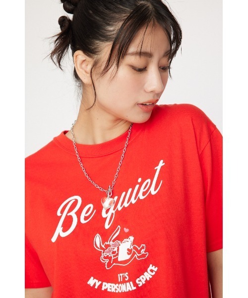 RODEO CROWNS WIDE BOWL(ロデオクラウンズワイドボウル)の「Be quiet Tシャツ(Tシャツ/カットソー・レディース・チャコールグレー/オフホワイト/レッド・FREE)」の16枚目の写真