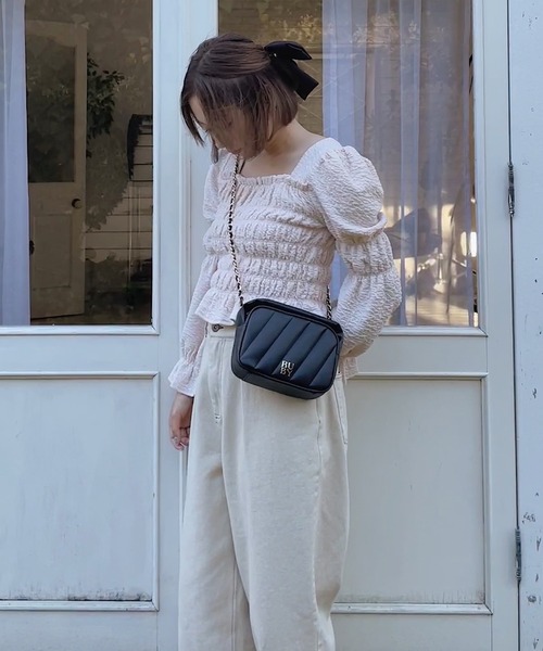 RUBY AND YOU（ルビーアンドユー）の「チェーンパフバッグ（ショルダーバッグ・レディース・アイボリー/ブラック・FREE）」の15枚目の写真