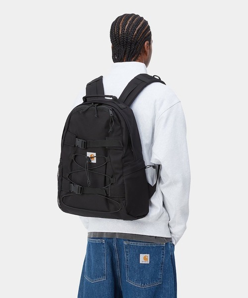 Carhartt WIP(カーハートダブリューアイピー)の「Carhartt WIP KICKFLIP BACKPACK(カーハートワークインプログレス キックフリップ バックパック)(バックパック/リュック・メンズ・ネイビー系/ブラウン系/ブラック/ベージュ系・FREE)」の2枚目の写真