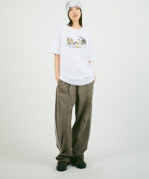 LMCの「【UNISEX】LMC／PLAYING CAT T  2114125（Tシャツ/カットソー・レディース・ブラック/ホワイト/ブルー・SMALL/MEDIUM/LARGE）」の9枚目の写真