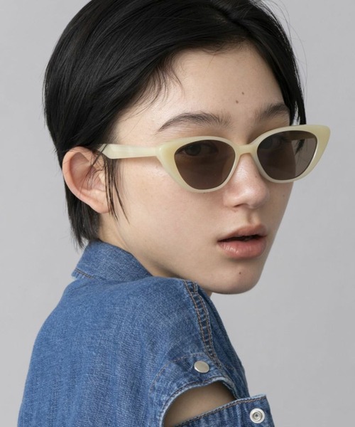 Casselini（キャセリーニ）の「【Casselini】キャッツアイサングラス 234-111814（サングラス・レディース・アイボリー/グレー/ブラック・FREE）」の2枚目の写真