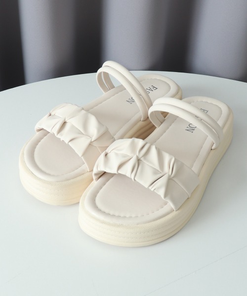 Miniministore(ミニミニストア)の「ストラップサンダル 厚底 ミュール(サンダル・レディース・ブラック/アイボリー/ベージュ・23.5cm/23.0cm/22.5cm/25.0cm/24.5cm/24.0cm)」の17枚目の写真