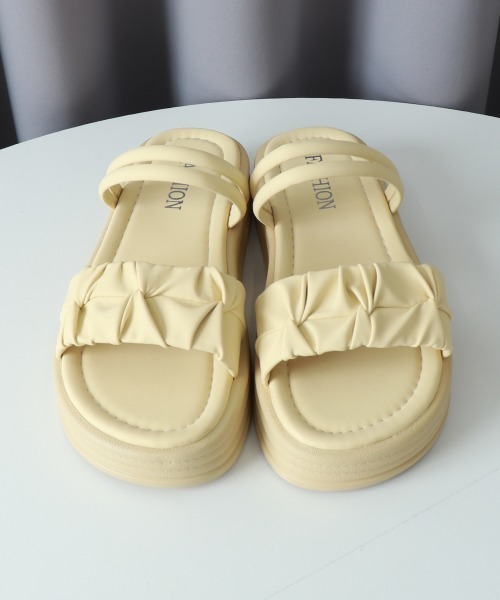 Miniministore(ミニミニストア)の「ストラップサンダル 厚底 ミュール(サンダル・レディース・ブラック/アイボリー/ベージュ・23.5cm/23.0cm/22.5cm/25.0cm/24.5cm/24.0cm)」の20枚目の写真