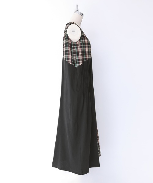 kOhAKU（コハク）の「『メッシュTシャツ×チェック柄切替タンクワンピースセット』（ワンピース・レディース・ブラック・2/1）」の9枚目の写真