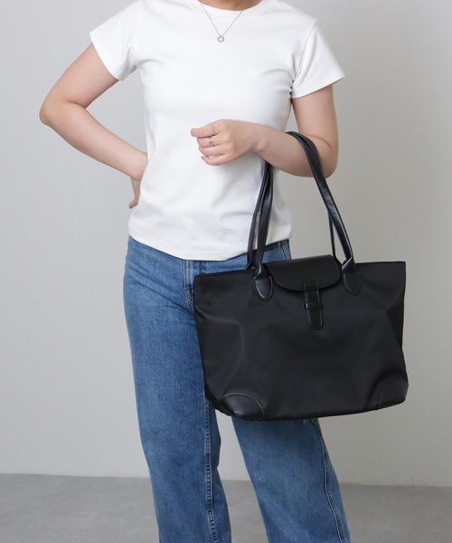 Lace Ladies（レースレディース）の「配色 レザー ビッグ 軽量 トートバッグ（トートバッグ・レディース・ブラック/ベージュ/ブラウン・FREE）」の6枚目の写真