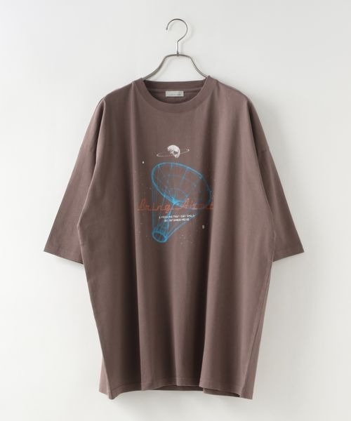 LOWRYS FARM（ローリーズファーム）の「カコウプリントＳＳ　139254（Tシャツ/カットソー・メンズ・ブラック/グレー・LARGE/MEDIUM）」の13枚目の写真