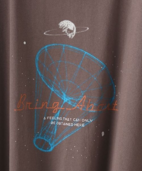 LOWRYS FARM（ローリーズファーム）の「カコウプリントＳＳ　139254（Tシャツ/カットソー・メンズ・ブラック/グレー・LARGE/MEDIUM）」の3枚目の写真