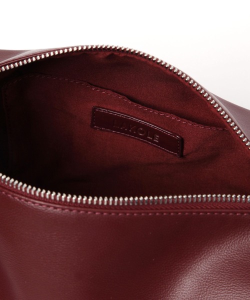 LAKOLE（ラコレ）の「レンタングルショルダーバッグ / 132251（ショルダーバッグ・レディース・ブラック/オフホワイト/ボルドー・FREE）」の4枚目の写真