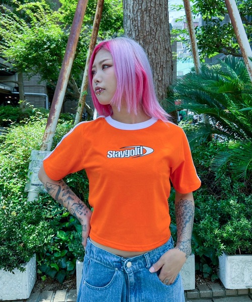 STAY GOLD(ステイゴールド)の「【STAYGOLD】袖ライン ロゴプリント チビTee / ショート丈 Tシャツ ちびTシャツ / レディース(Tシャツ/カットソー・レディース・ブルー/ブラック/オレンジ・FREE)」の16枚目の写真