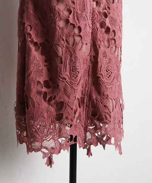 tocco closet(トッコ クローゼット)の「【ZOZO限定カラー】フラワーケミカルレースタイトスカート(スカート・レディース・ピンク/ダークパープル/ブラック/ラベンダー・M)」の21枚目の写真