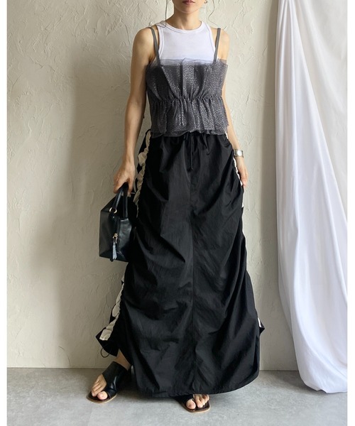 She's Closet（シーズクローゼット）の「パール付き/ラメチュールニットビスチェキャミソール（チューブトップ・レディース・ブラック/グレー×ホワイト/グレー/ブラック×ホワイト・FREE）」の19枚目の写真