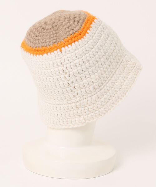 SPINNS（スピンズ）の「フラワーニットバケットハット（ハット・メンズ・オフホワイト/ブラック・ONESIZE）」の3枚目の写真