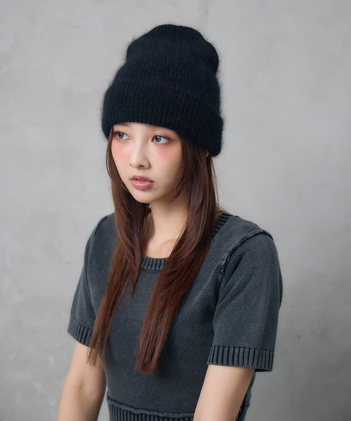 ENVYM（アンビー）の「フラッフィービーニー（ニットキャップ/ビーニー・レディース・レッド/ブラック・FREE）」の6枚目の写真