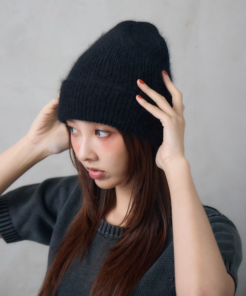 ENVYM（アンビー）の「フラッフィービーニー（ニットキャップ/ビーニー・レディース・レッド/ブラック・FREE）」の8枚目の写真