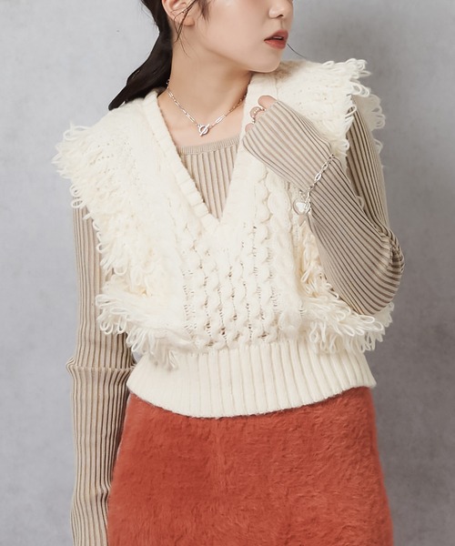 Lull(ルル)の「【Lull / ルル】ループヤーンコンパクトニットベスト(ニット/セーター・レディース・杢グレー/ブラック/アイボリー・ONESIZE)」の16枚目の写真