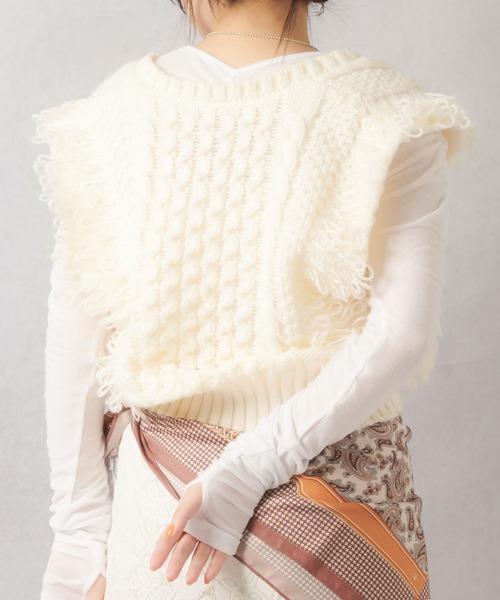 Lull(ルル)の「【Lull / ルル】ループヤーンコンパクトニットベスト(ニット/セーター・レディース・杢グレー/ブラック/アイボリー・ONESIZE)」の6枚目の写真