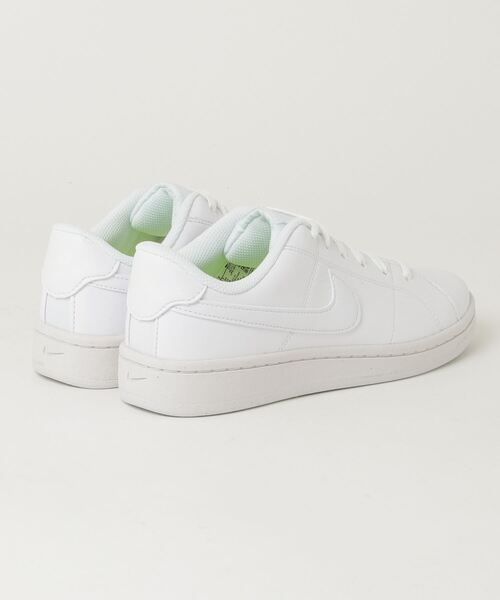 NIKE（ナイキ）の「ナイキ NIKE ナイキ コート ロイヤル 2 NN（スニーカー・メンズ・ホワイト・25.0cm/25.5cm/26.0cm/26.5cm/27.0cm/27.5cm/28.0cm）」の2枚目の写真