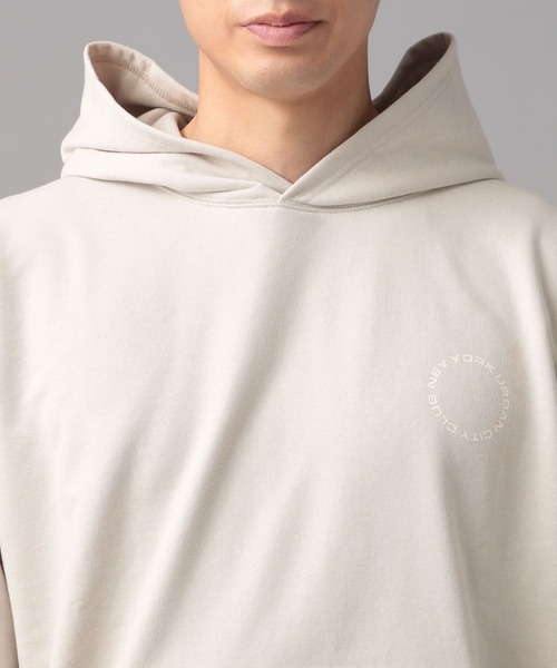 BAYFLOW（ベイフロー）の「URBANプリントスウェットフーディー（パーカー・メンズ・ブルー/アイボリー/ブラック・MEDIUM/LARGE）」の17枚目の写真