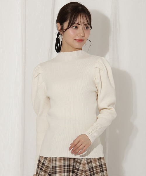 WILLSELECTION（ウィルセレクション）の「袖口パールボトルネックリブニット（ニット/セーター・レディース・ブラック/オフホワイト/ボルドー・FREE）」の4枚目の写真