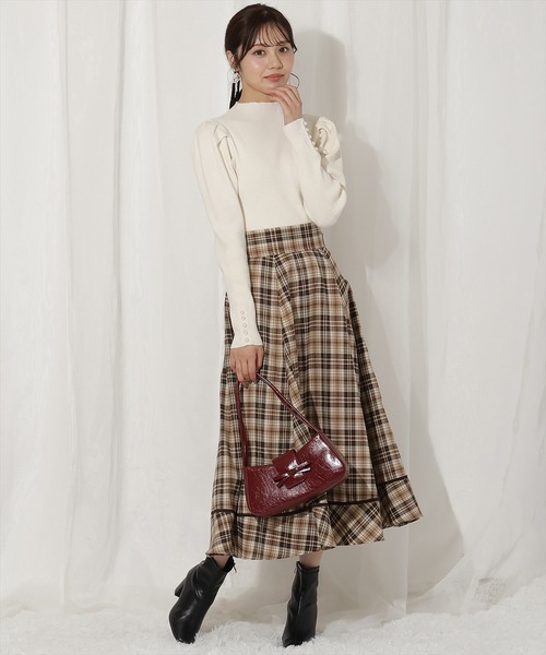 WILLSELECTION（ウィルセレクション）の「袖口パールボトルネックリブニット（ニット/セーター・レディース・ブラック/オフホワイト/ボルドー・FREE）」の9枚目の写真