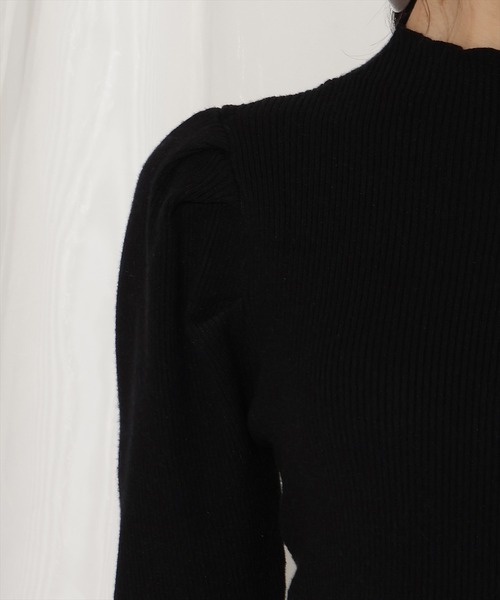 WILLSELECTION（ウィルセレクション）の「袖口パールボトルネックリブニット（ニット/セーター・レディース・ブラック/オフホワイト/ボルドー・FREE）」の12枚目の写真