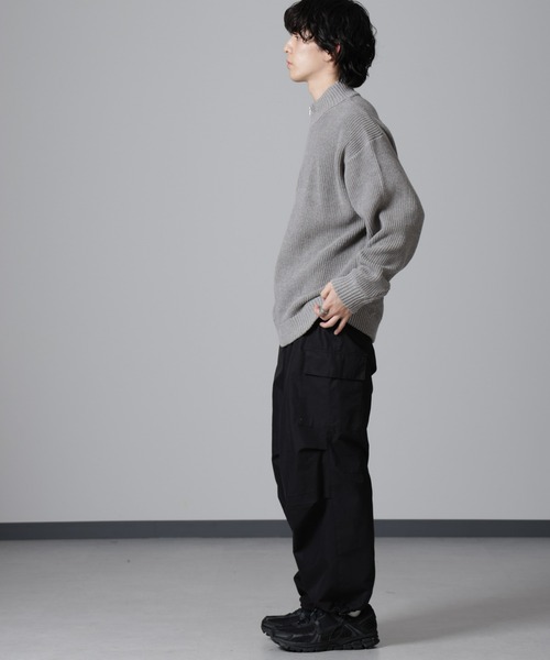 NANO universe(ナノユニバース)の「畔ニットハーフZIPプルオーバー(ニット/セーター・メンズ・ネイビー/ブラック/グレー・M/L/S)」の16枚目の写真