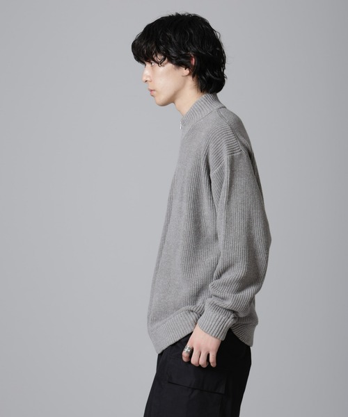 NANO universe(ナノユニバース)の「畔ニットハーフZIPプルオーバー(ニット/セーター・メンズ・ネイビー/ブラック/グレー・M/L/S)」の12枚目の写真