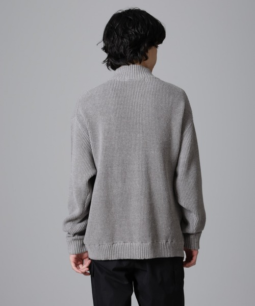 NANO universe(ナノユニバース)の「畔ニットハーフZIPプルオーバー(ニット/セーター・メンズ・ネイビー/ブラック/グレー・M/L/S)」の13枚目の写真