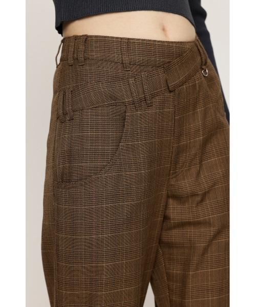 SLY（スライ）の「IRREGULAR WAIST FLARE PT イレギュラー ウエスト フレア パンツ（スラックス・レディース・ブラック/マルチ・1/2）」の15枚目の写真