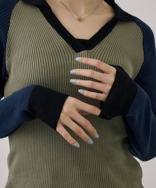 UNITED TOKYO（ユナイテッドトウキョウ）の「キュプラコットンニットポロ｜ウォッシャブル/春服（ニット/セーター・レディース・グリーン/ネイビー・FREE）」の21枚目の写真