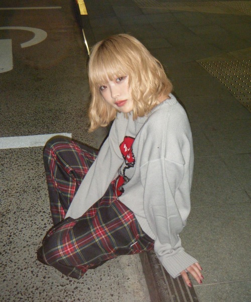 shesame（シーセム）の「crush apple knit（ニット/セーター・レディース・グレー/チャコール/グレイッシュベージュ・LARGE/MEDIUM）」の14枚目の写真