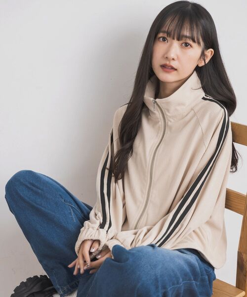 RETRO GIRL（レトロガール）の「コーデュロイトラックJK（その他アウター・レディース・レッド/ナチュラル/ブラック・FREE）」の5枚目の写真