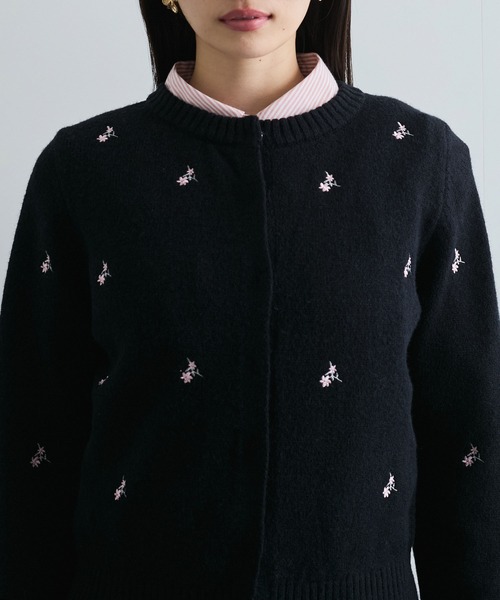 【WEB/1部店舗限定】花刺繍ニットカーディガン（カーディガン/ボレロ）｜VIS（ビス）