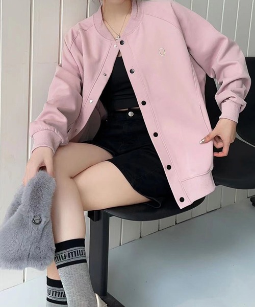 aimoha(アイモハ)の「ワンポイントスナップボタンブルゾン(ブルゾン・レディース・ブラック/ダークグレー/ベージュ/ライトグリーン/ピンク・FREE)」の2枚目の写真