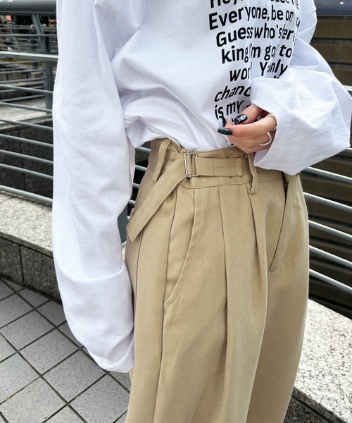 ISOOK（アイスー）の「【ISOOK / アイスー】2タックグルカパンツ / ストレート ハイウエスト スラックス チノパン ロング ベージュ アイボリー ブラック ZOZOTOWN限定（チノパンツ・レディース・ベージュ/アイボリー/ブラック・FREE）」の9枚目の写真