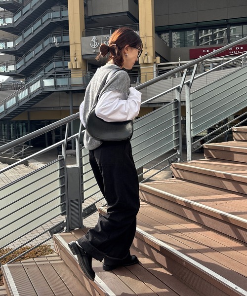 ISOOK（アイスー）の「【ISOOK / アイスー】2タックグルカパンツ / ストレート ハイウエスト スラックス チノパン ロング ベージュ アイボリー ブラック ZOZOTOWN限定（チノパンツ・レディース・ベージュ/アイボリー/ブラック・FREE）」の17枚目の写真