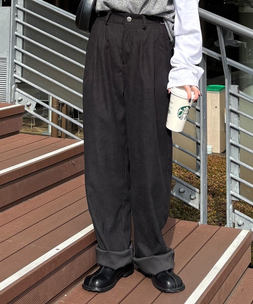 ISOOK（アイスー）の「【ISOOK / アイスー】2タックグルカパンツ / ストレート ハイウエスト スラックス チノパン ロング ベージュ アイボリー ブラック ZOZOTOWN限定（チノパンツ・レディース・ベージュ/アイボリー/ブラック・FREE）」の6枚目の写真