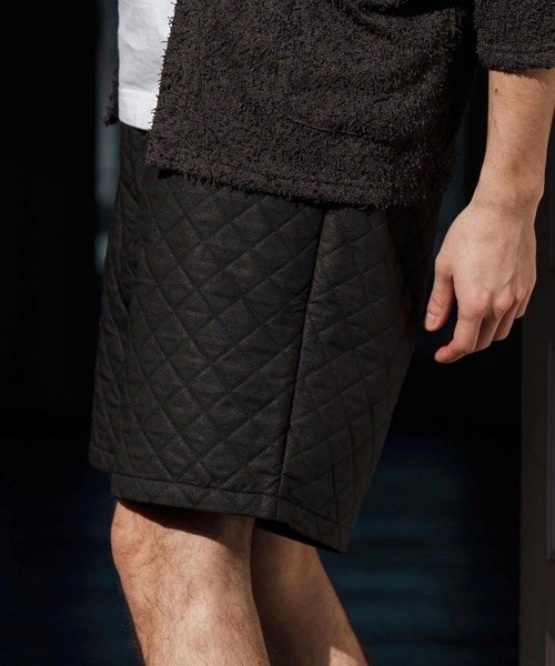 CAMBIO(カンビオ)の「mp13260-Quilting Short Pants ショートパンツ(その他パンツ・メンズ・ブラック/ベージュ/ホワイト・S/M/L)」の22枚目の写真